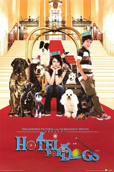 Hotel for Dogs poster